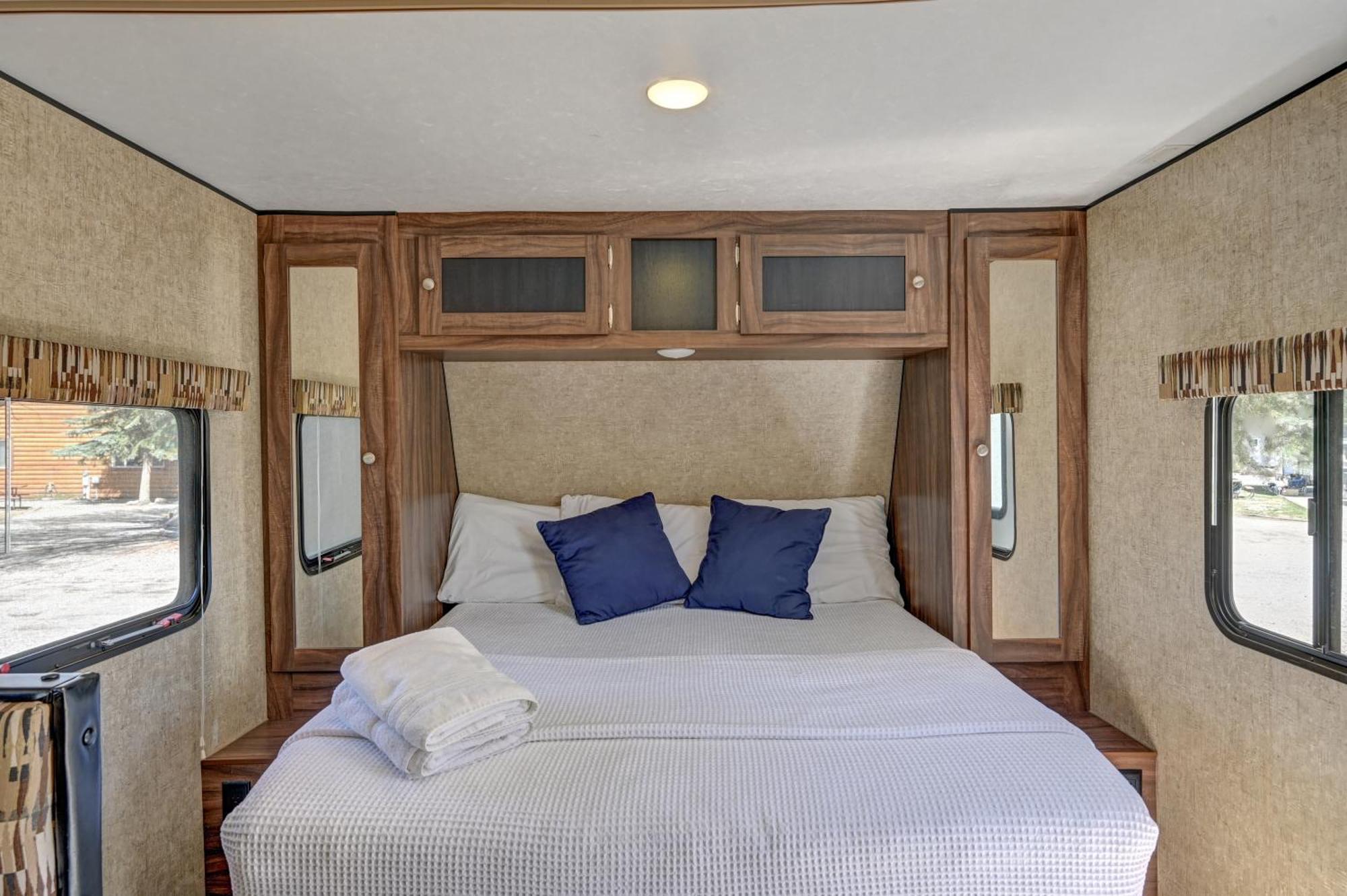 فندق Snowy Peaks Rv Park بوينا فيستا المظهر الخارجي الصورة